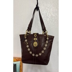 Coach Short Jewelry Chain Strap